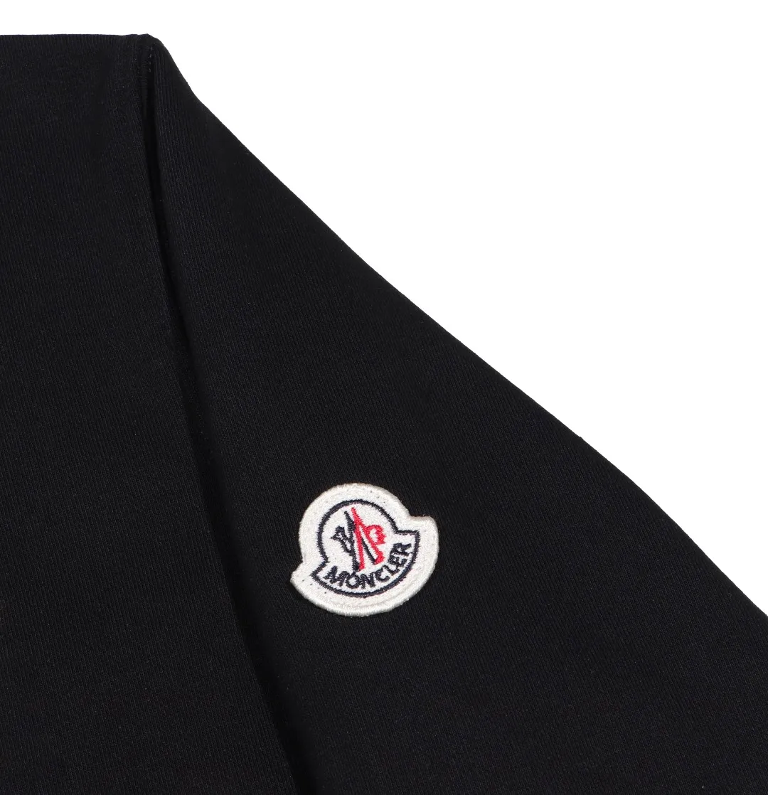 📦 📦 【 In Stock】 〖 𝐌𝐎𝐍𝐂𝐋𝐄𝐑~ 〗 440g ， 😎 ， ， Factory 2025 T ， ， Premium Breathable Same Style ：Black White Size：S M L XL 2XL